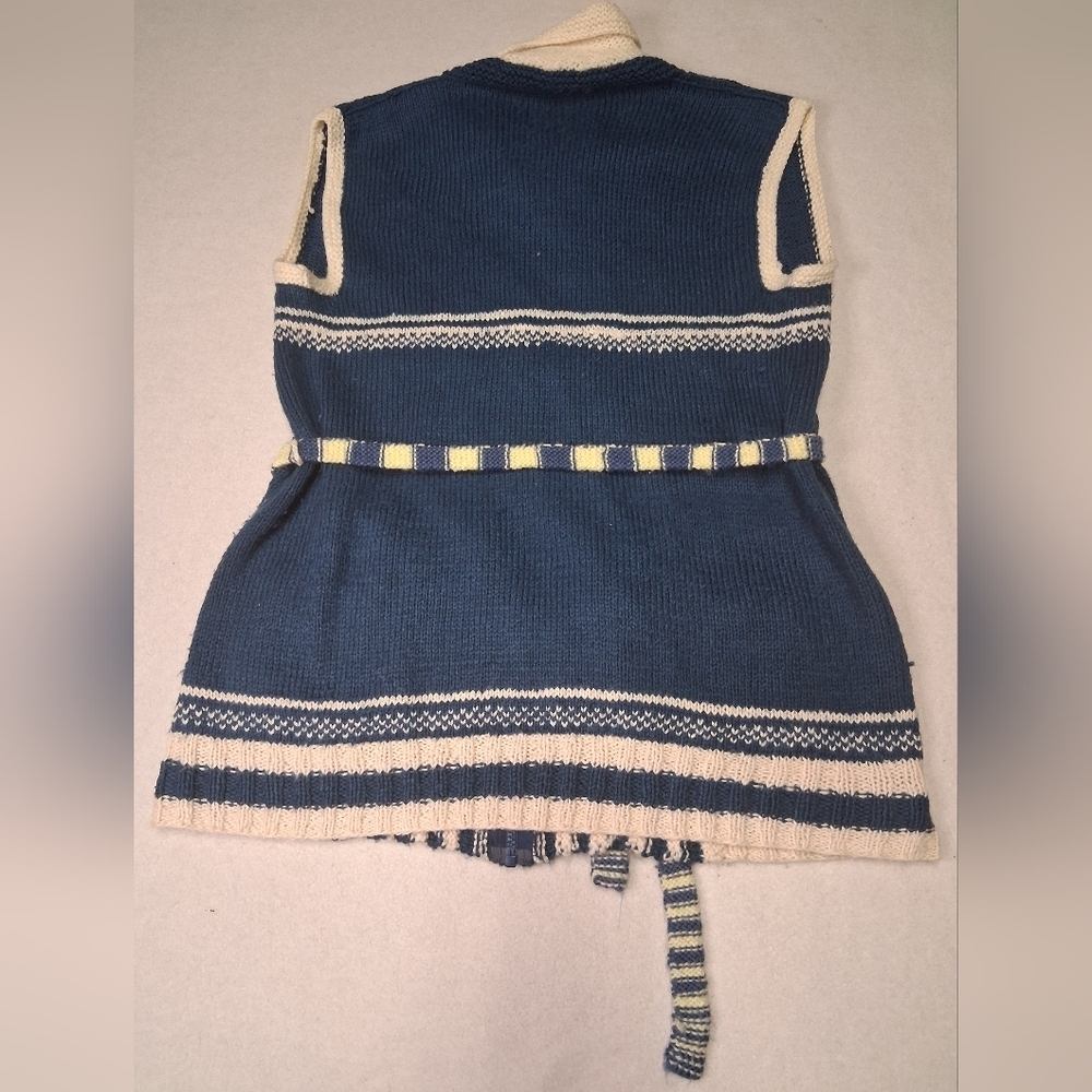 Vintage Handmade Zip Up Blue and Cream Knit Vest with Belt - Picture 7 of 9